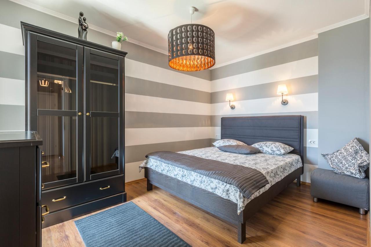 Apartments Villa 9 Подстрана Экстерьер фото